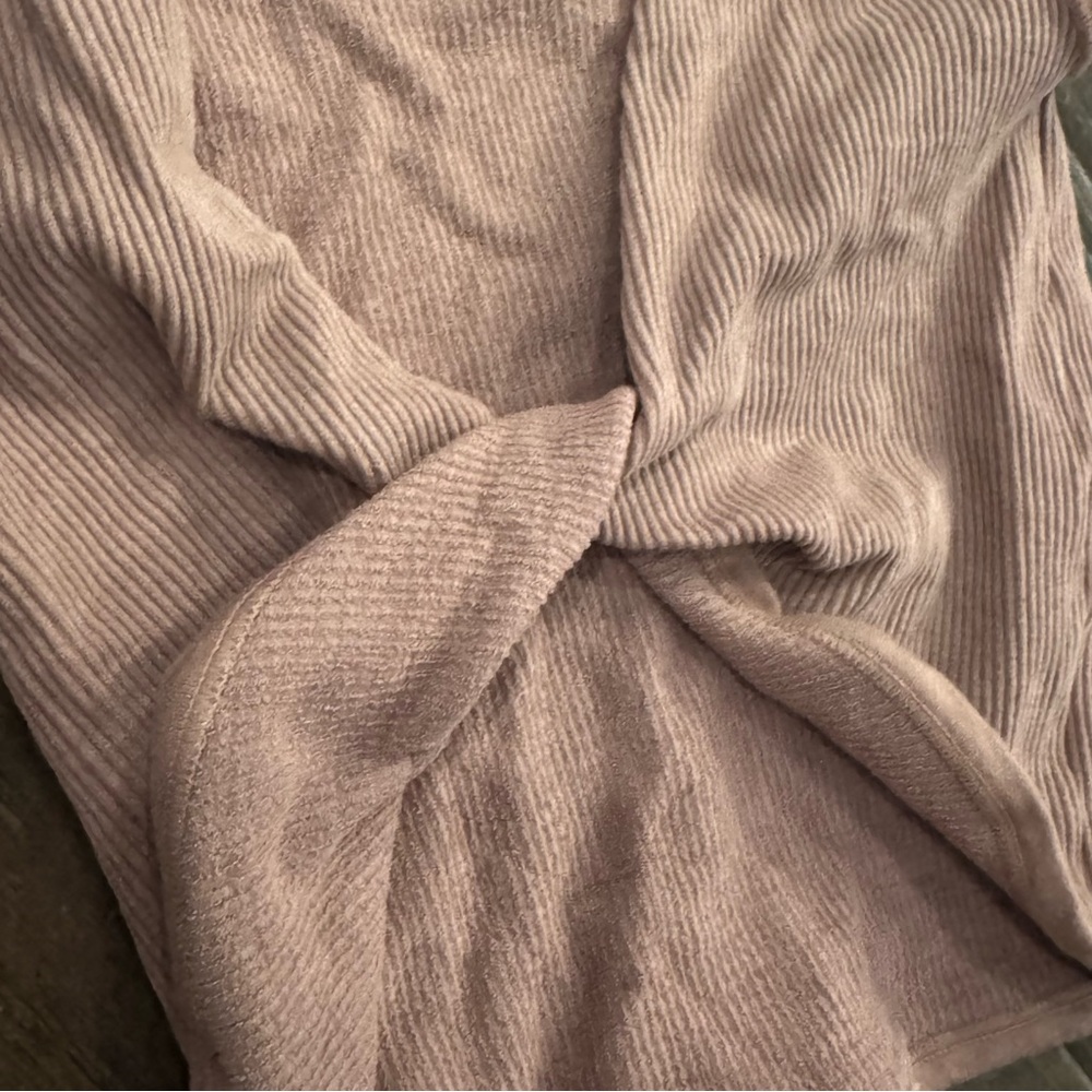 Urban Outfitters Cream Tie Front Fitted Tank Top - Picture 6 of 9